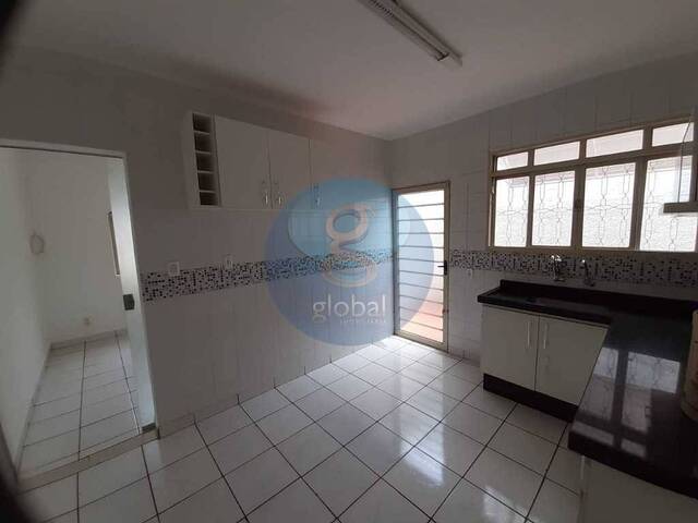 Casa para Venda em Ribeirão Preto - 5