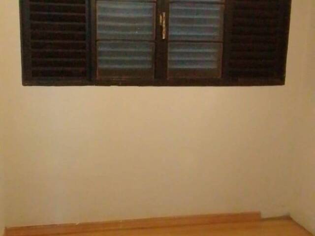 Casa para Locação em Ribeirão Preto - 3