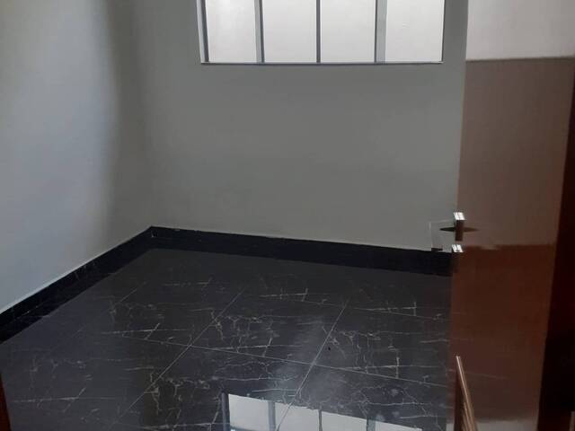 #1712 - Casa para Venda em Ribeirão Preto - SP