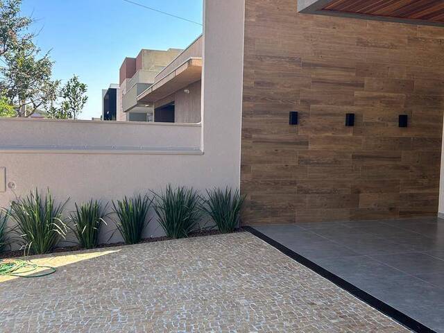#1754 - Casa para Venda em Ribeirão Preto - SP - 2