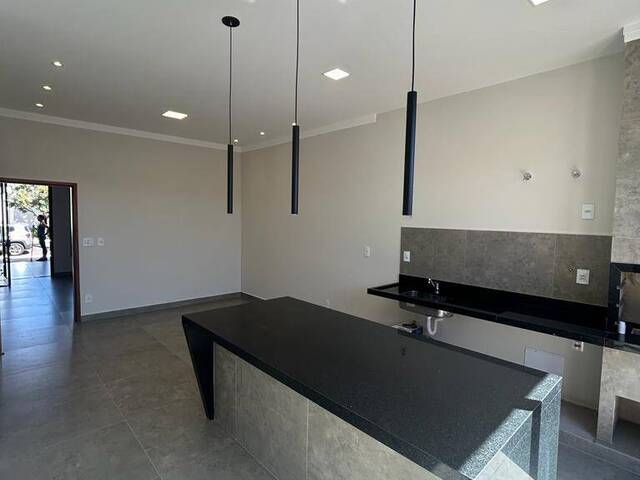 Casa para Venda em Ribeirão Preto - 5