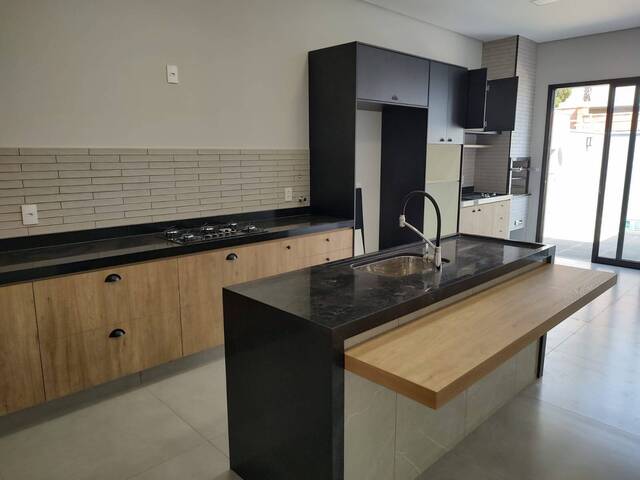 Casa para Venda em Ribeirão Preto - 4