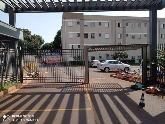 Apartamento para Venda em Ribeirão Preto - 2