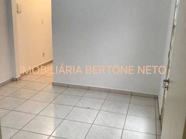 Casa para Locação em Ribeirão Preto - 3